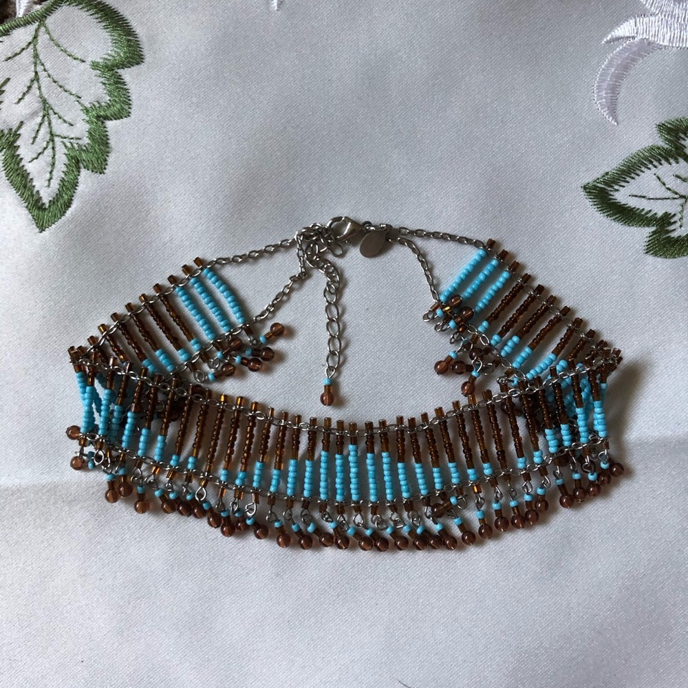 Worthington’s Teal and Brown Beaded Choker